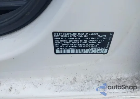 2012 Volkswagen Passat 2.5L S z USA, uszkodzony, nr VIN 1VWAH7A35CC066042